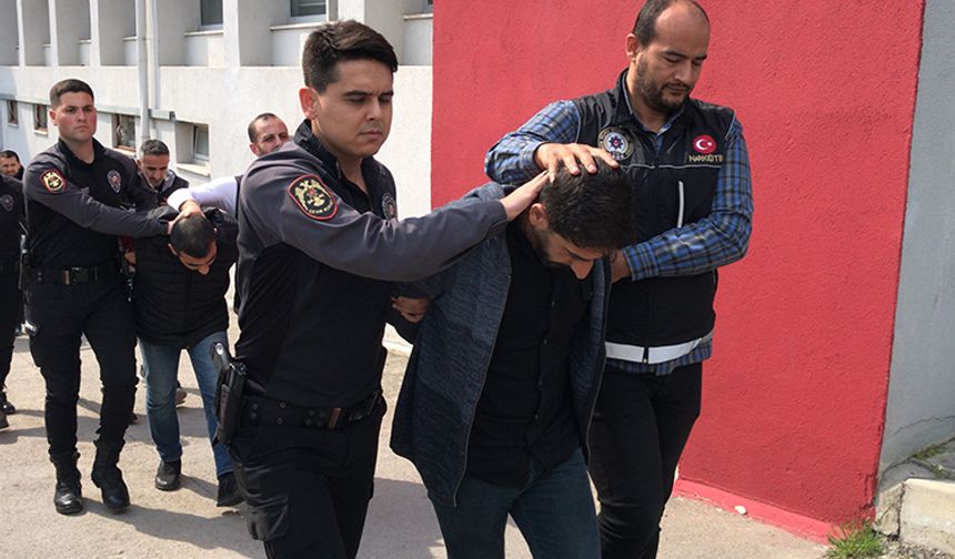 Adana'da dolandırıcılık operasyonu: 23 gözaltı