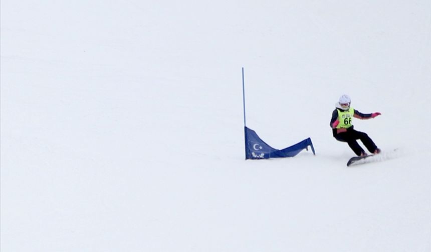 Snowboard Milli Takım Seçmeleri Erzurum'da başladı