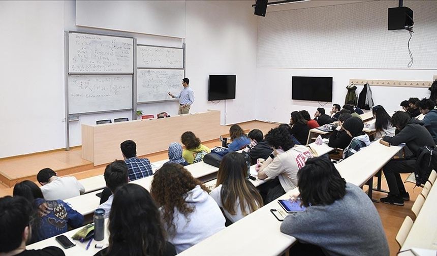 MEB, bine yakın "merdiven altı" kurs merkezini kapattı