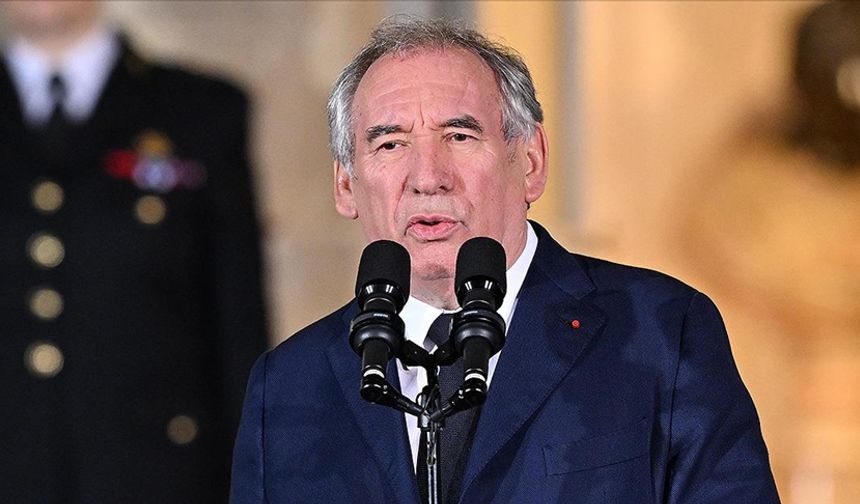 Fransa'da yeni dönem: Bayrou hükümeti kurdu