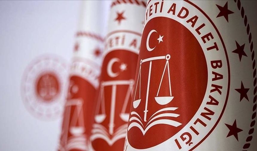 Resmi Gazete'de yayımlandı: Adalet Bakanlığı'nda bakan yardımcılığı kaldırıldı