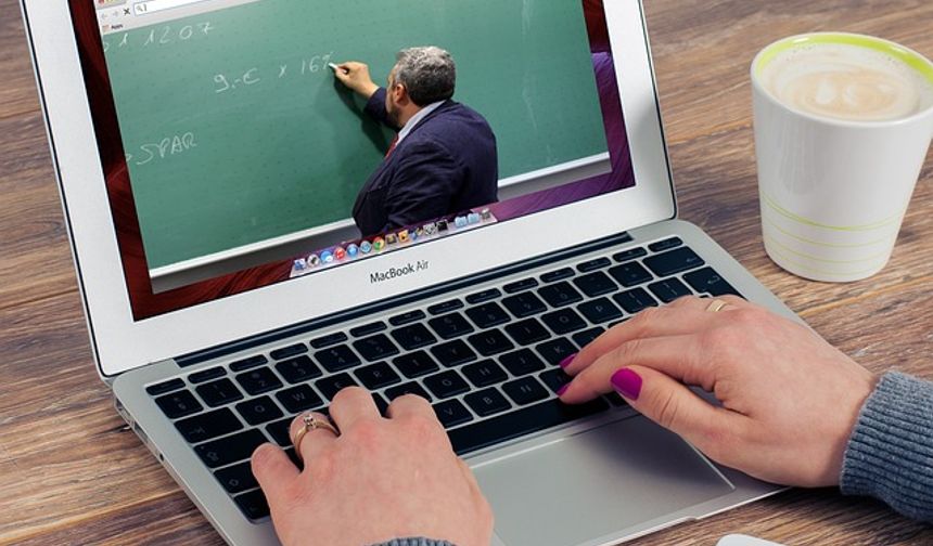 Ücretsiz ve Sertifikalı Online Kurs Önerileri: Geleceğinize Yatırım Yapmanın En Kolay Yolu