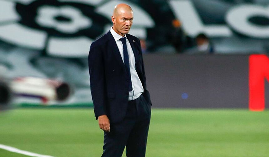 Zinedine Zidane resmen Fransa'nın başında: İlk sınavını Türkiye karşısında verecek