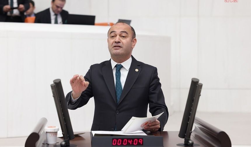 Parti kurma tartışmalarına ilişkin CHP'li Karabat: "Milleti alternatifsiz bırakamayız"