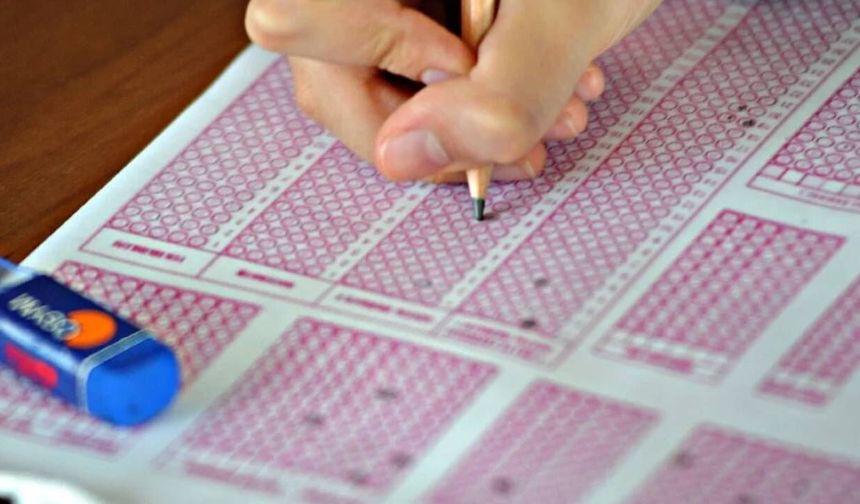 YKS kapsamında 11 bin 883 okulda 44 bini aşkın personel görev alacak