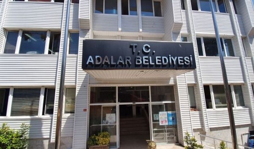 Adalar Belediyesi'ne operasyon: Ali Ercan Akpolat dahil 37 gözaltı