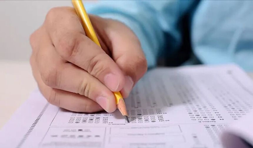 ÖSYM’den 2026-YKS kararı: AYT’de bir soru iptal edildi, bir sorunun yanıtı değiştirildi