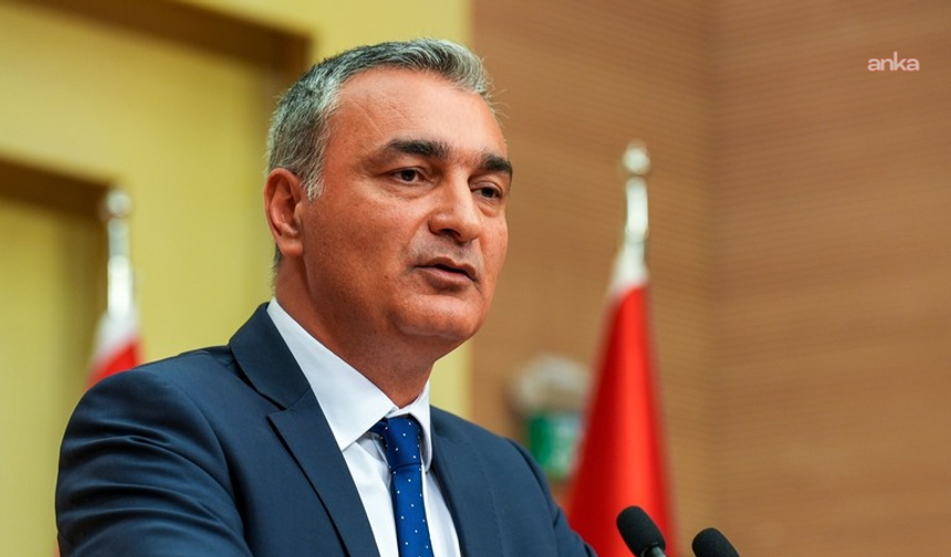 CHP Sözcüsü Sarı'dan Özel'in 'grup toplantısı' kararına yanıt: "Biz aynı yerde duruyoruz"
