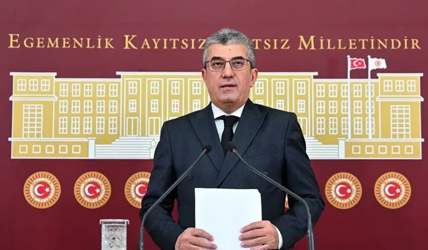 Gökhan Günaydın, CHP Grup Başkanvekili görevine iade edildi