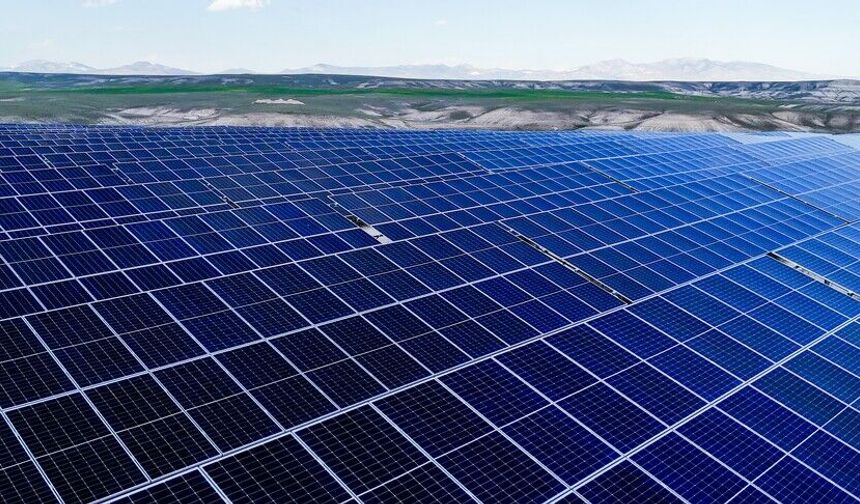 Güneş enerjisinden elektrik üretimine yılın en yüksek seviyesine ulaşıldı