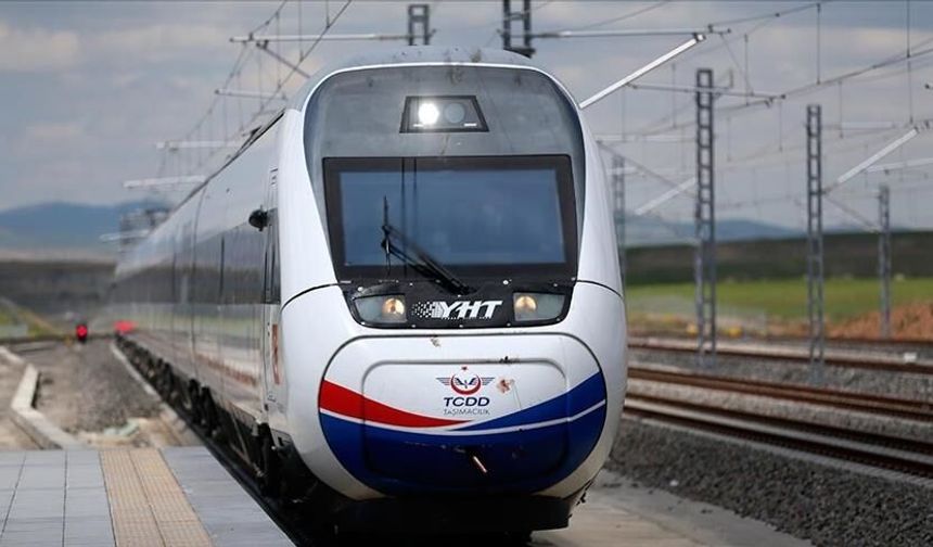 YHT ve Tren biletlerine zam iddiası: Ankara-İstanbul hattı bin lirayı aşabilir
