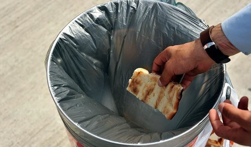 1 ton gıdanın israftan kurtarılması 2,6 ton karbon emisyonunu engelliyor