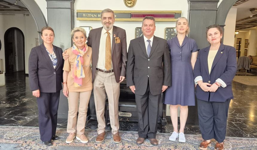 TSK Elele Vakfı yöneticileri Gazeteciler Cemiyeti’ni ziyaret etti