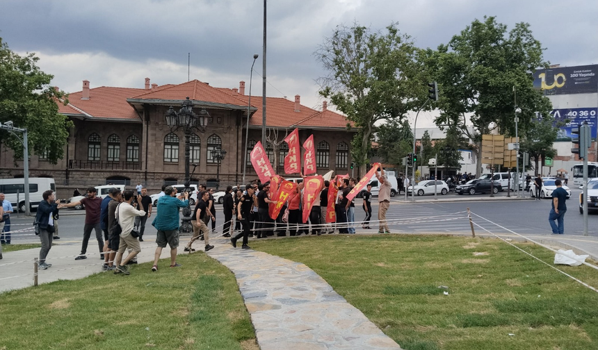 NATO protestosuna polis müdahalesi: Ankara’da 19 HKP üyesi gözaltına alındı