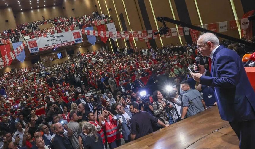 Kılıçdaroğlu'nun rozet törenindeki "cast ajansı" iddiasına savcılık soruşturması