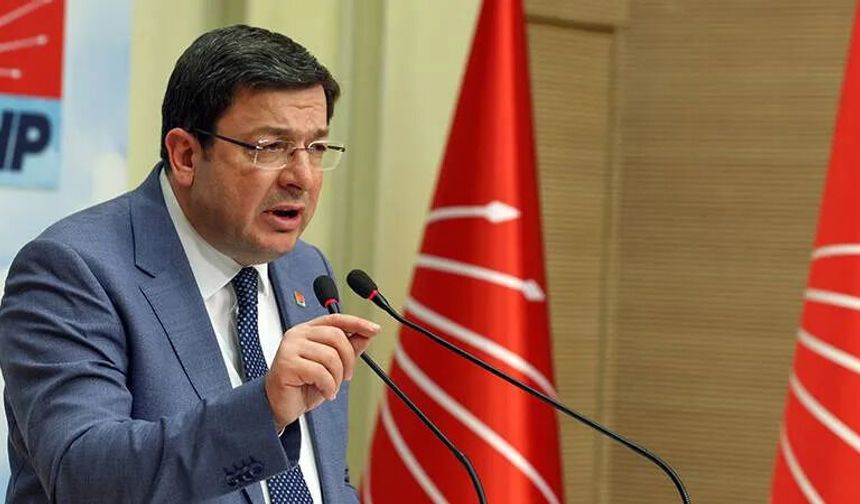 Çanakkale Belediye Başkanı Muharrem Erkek, Özgür Özel’in kuracağı partiye katılacağını açıkladı