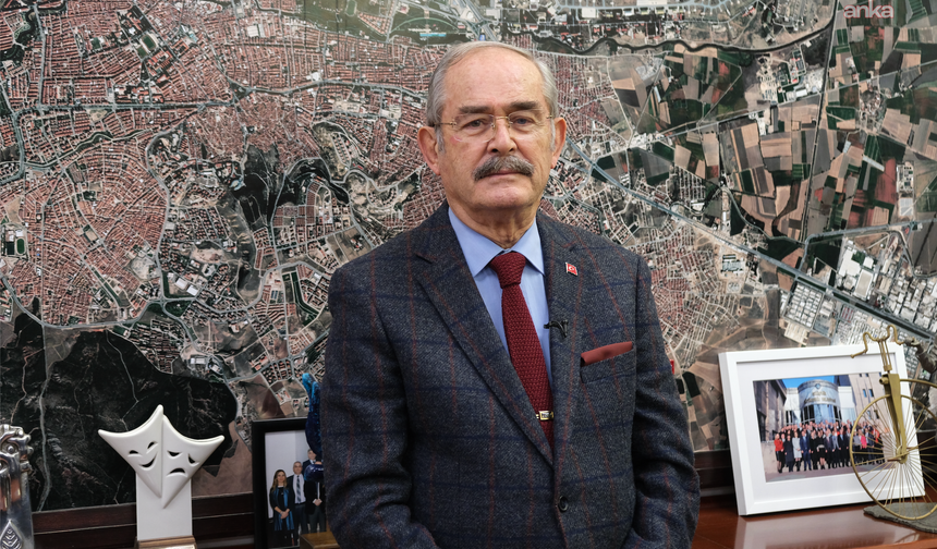 Yılmaz Büyükerşen CHP'den istifa ettiğini duyurdu