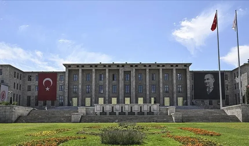 TBMM’de stajyer öğrencilere yönelik cinsel istismar davasında karar çıktı