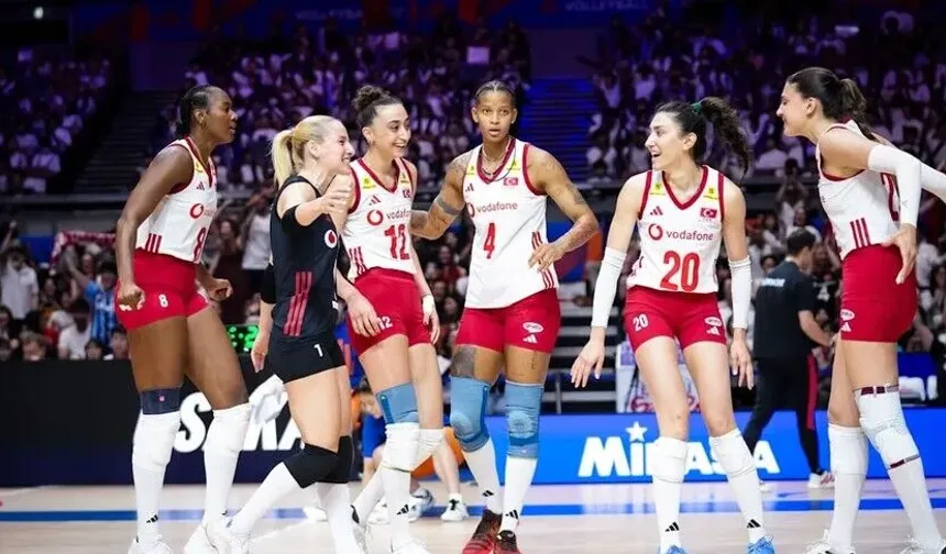 Milletler Ligi'nde mücadele eden Filenin Sultanları ABD ile karşılaşacak