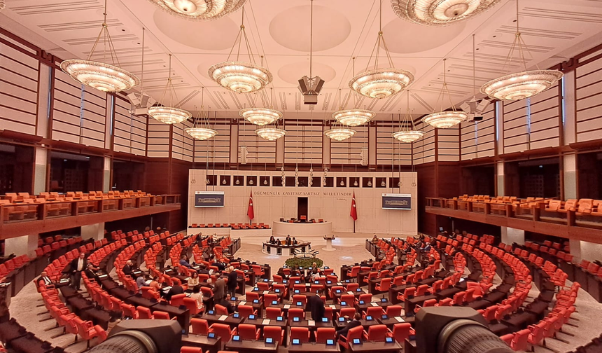 "Çerçeve yasa" kanun teklifi TBMM Adalet Komisyonunda kabul edildi