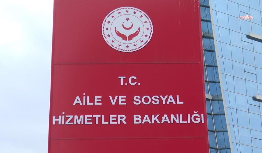 Aile Bakanlığı, bakıma muhtaç anne ve oğlunun kurum bakımına alınması için işlemlerin başlatıldığını duyurdu