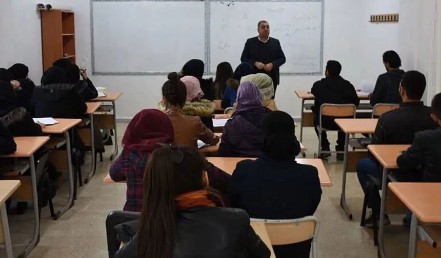 Suriye’de Kürtçe eğitim kararı: Okullarda müfredata dahil edilecek