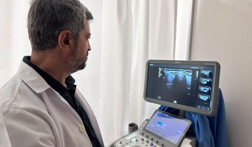 Tiroit hastalıklarına karşı Prof. Dr. Karakurt: "Glutensiz diyet Modası gereksiz, çözüm ilaç ve iyotlu tuzda"