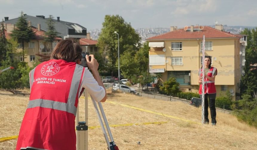 Ankara tarihine yeni bilgiler eklenecek: Bahçelievler-Emek'teki Frig Tümülüsü'nde ilk kazı başladı