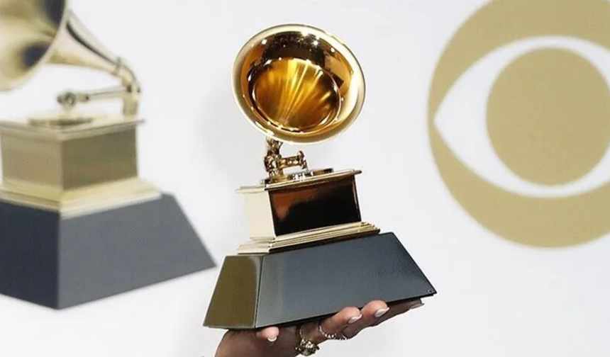 Toygar Işıklı ve Büşra Kayıkçı Grammy jürisine seçildi