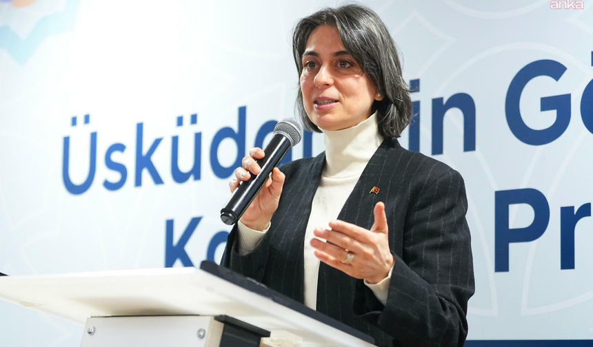 Bakanlık duyurdu: Üsküdar Belediye Başkanı Sinem Dedetaş görevden uzaklaştırıldı