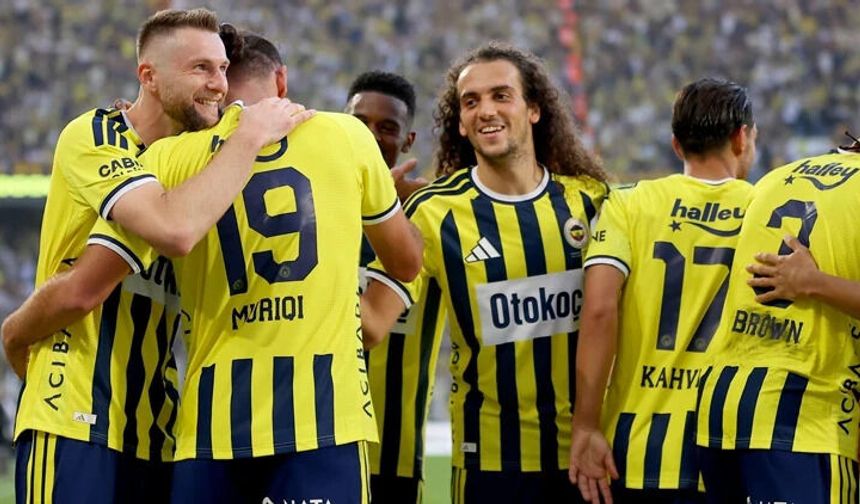 Fenerbahçe, Eyüpspor’u sahasında 8-0 mağlup etti