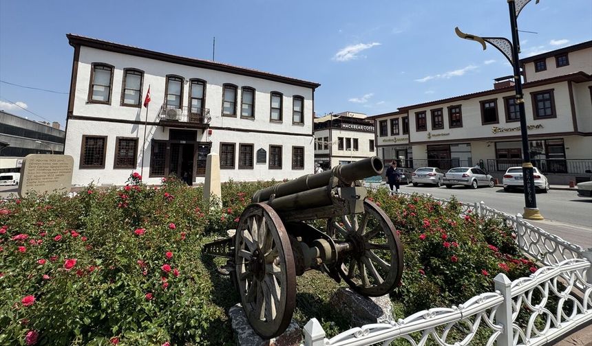 Büyük Taarruz kararının alındığı Akşehir Batı Cephesi Karargahı Müzesi ziyaretçilerini ağırlamaya devam ediyor