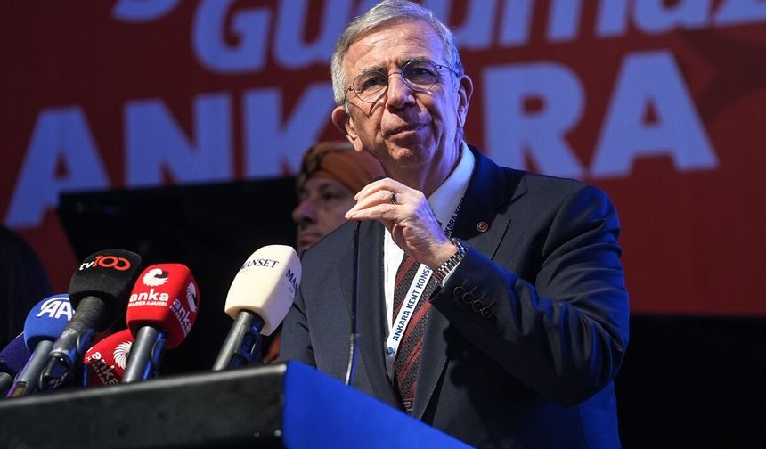Kent Konseyi'nde konuşan Mansur Yavaş: "Tavandakiler istediği kadar ayrılsın biz tabanda birlikteyiz"