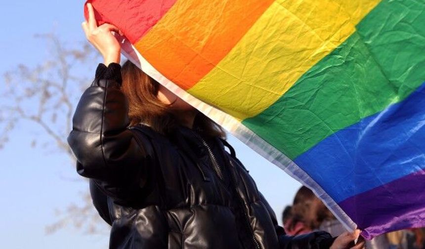 Ankara’da LGBTİ+ soruşturması: Gazeteci Tuğba Tekerek ve 7 Kaos GL üyesi tutuklandı