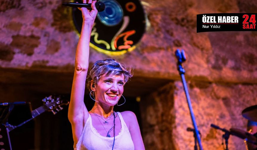 Sinem İslamoğlu: “Caz her şeyin merkezi, her şey biraz cazcız”