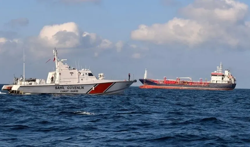 Silivri'de batan geminin yakınlarında erkek cesedi bulundu