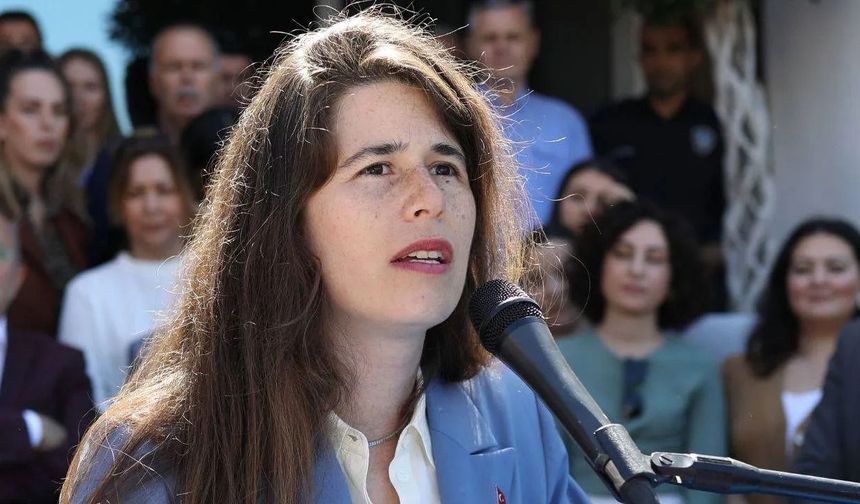 Çeşme Belediye Başkanı Denizli’den operasyon sonrası açıklama: Dosyalar imha edilmedi, jandarmaya teslim edildi