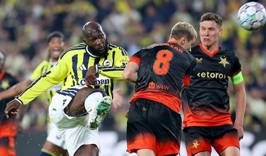 Fenerbahçe, Şampiyonlar Ligi’nde Slavia Prag ile 2-2 berabere kaldı