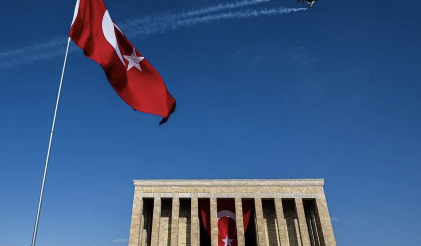 Siyasilerden 29 Ekim Cumhuriyet Bayramı mesajları